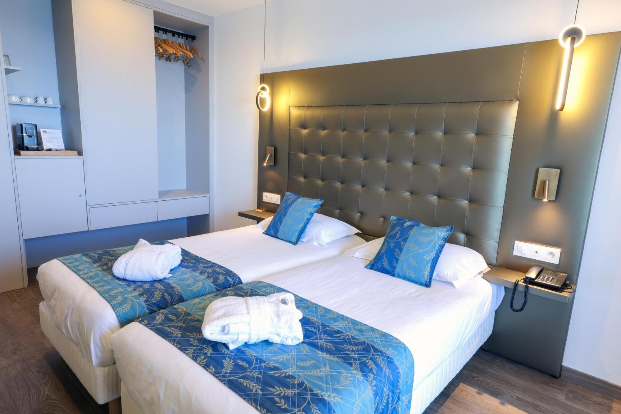 Hotel Saint Christophe Calvi  Esterno foto