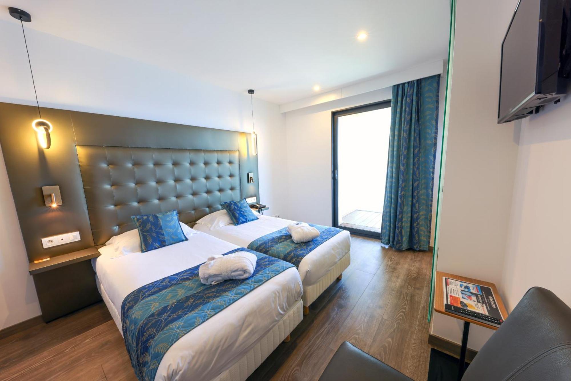 Hotel Saint Christophe Calvi  Esterno foto