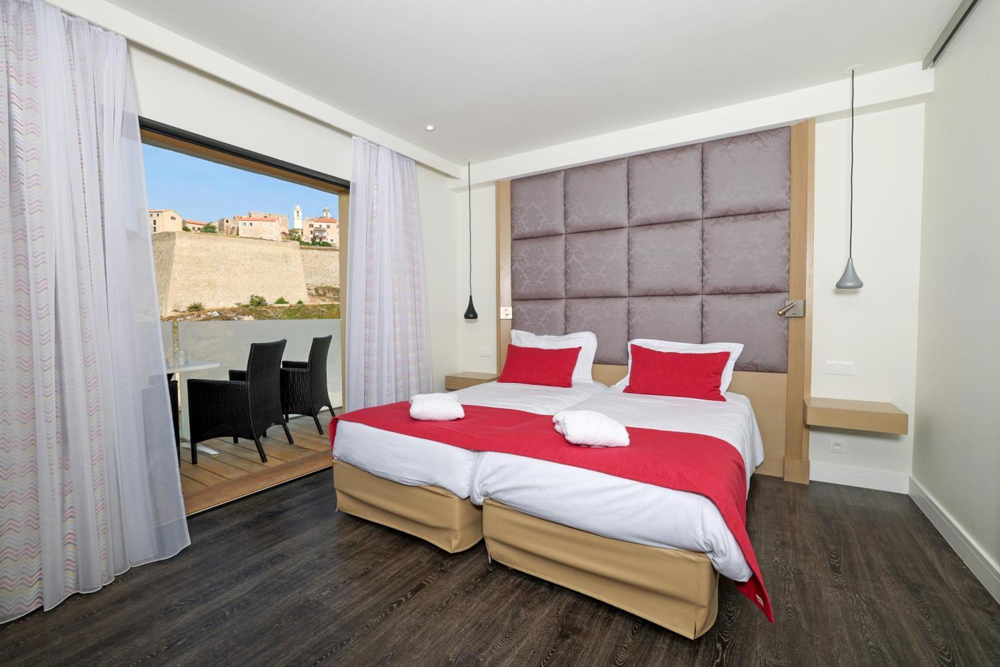 Hotel Saint Christophe Calvi  Esterno foto